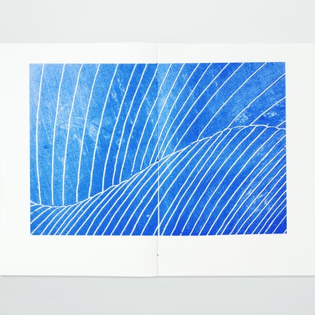 BIENVENUE STUDIOS〈LISTEN TO THE WATER〉