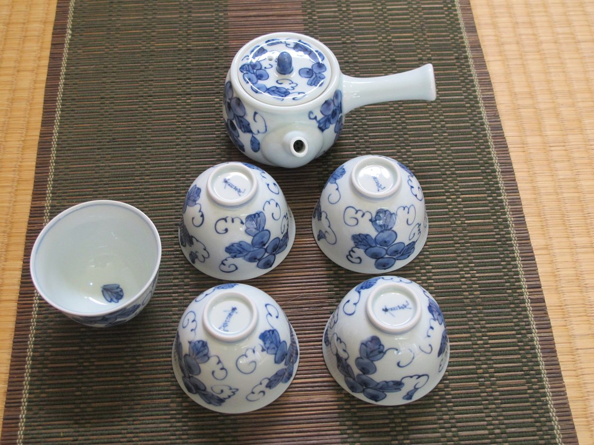 しん窯　青花　絵皿急須セット 12 点＋おまけ【有田】 しん窯 青花 絵皿急須セット 12 点＋おまけ【有田】