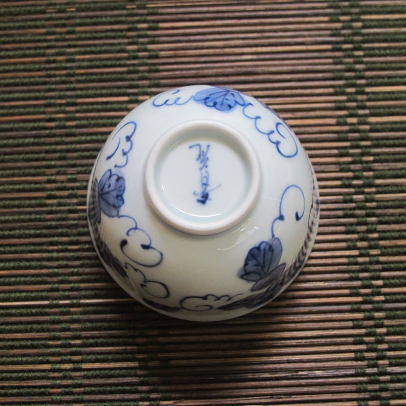 有田焼・しん窯（青花）・ぶどう絵茶器セット | 肥前陶磁ギャラリー妻