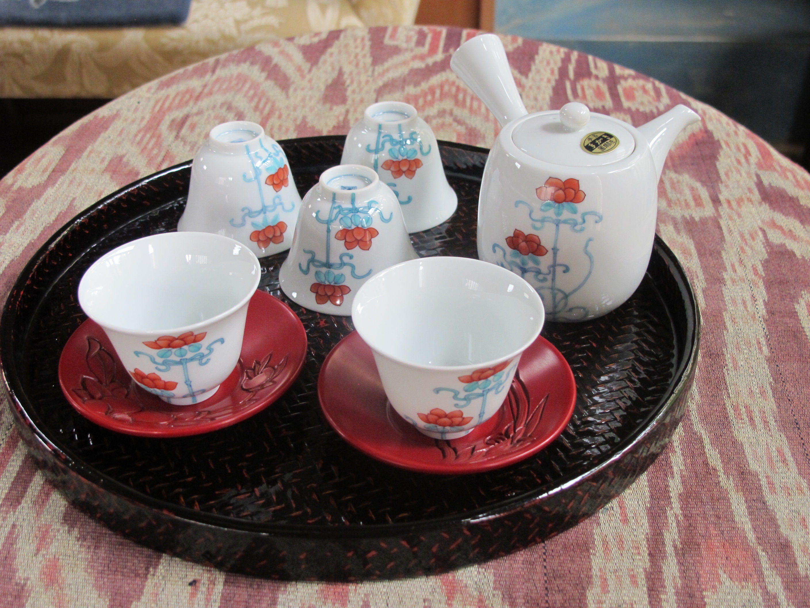 伊万里焼　畑萬陶苑　茶器セット　さくら　急須　湯呑み2点　小皿2枚　もてなし揃 original