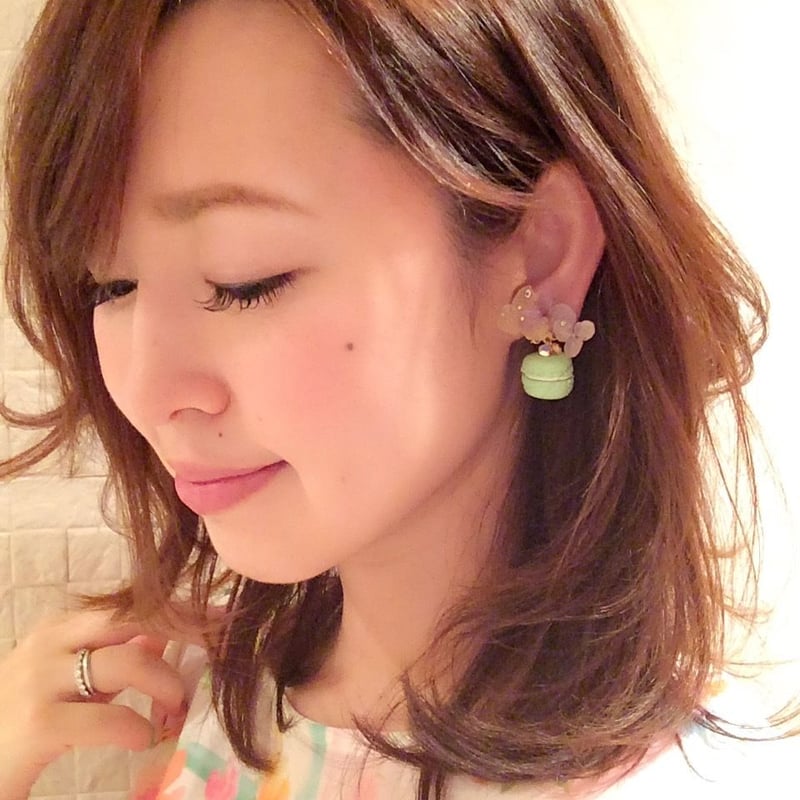 マカロンフラワー(アップルグリーン)ピアス | Hydrangea.