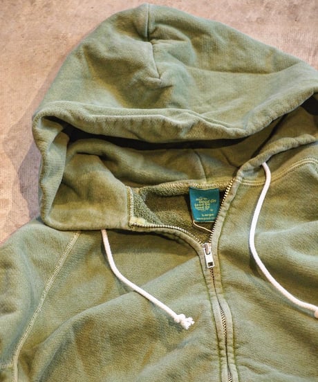 "GOOD ON"Raglan Zip Hood Sweat