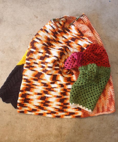 "Nasngwam" ASHBURY CREW KNIT