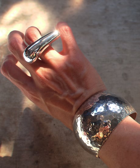 "Nothing And Others" Simple Drop Ring