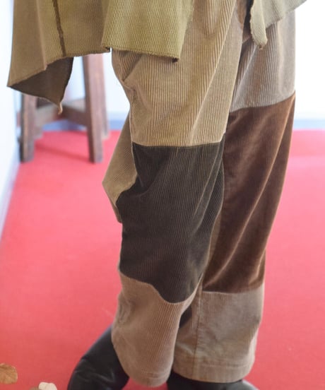 "SUNNY SIDE UP" Knee Sand Corduroy Pants