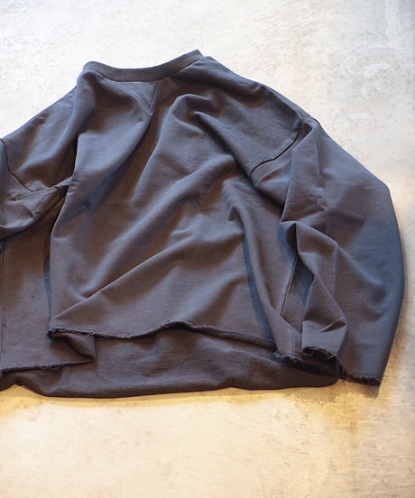 "MODEM DESIGN" Cut Off Light Sweat