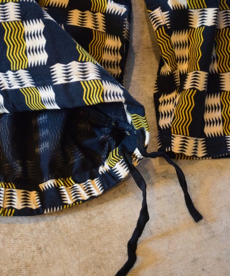 ''Nasngwam" Trival Parka