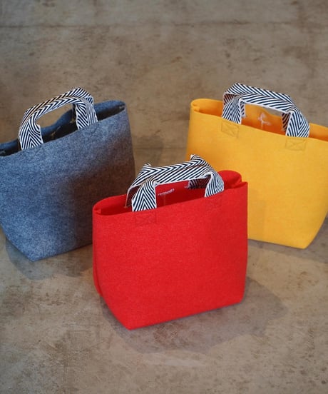 "hint hint" Felt Tote Bag[Bag09]