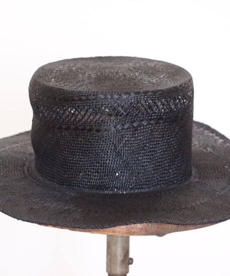 " P cnq" HAT