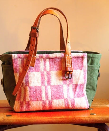 "MITAKUYE Original" Army Remake Tote Bag