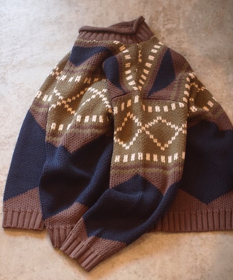 "MODEM DESIGN" Low Gage Role Neck Cotton Knit