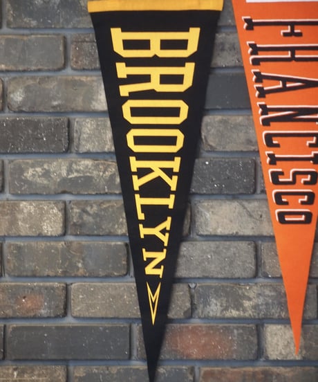 "OXFORD PENNANT" Pennant