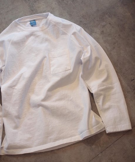 "GOOD ON" LONG SLEEVE HEAVY RAGLAN POCKET TEE