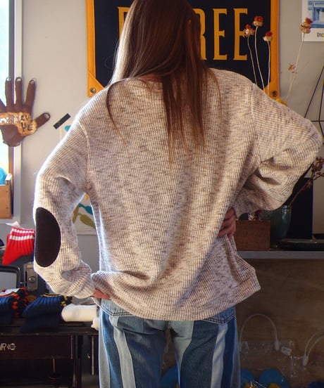 "MODEM DESIGN"Corduroy Elbow Patch Crew Knit