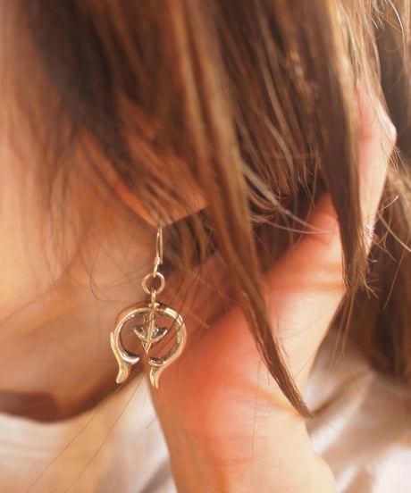"NAVAJO" Silver Naja Pierce