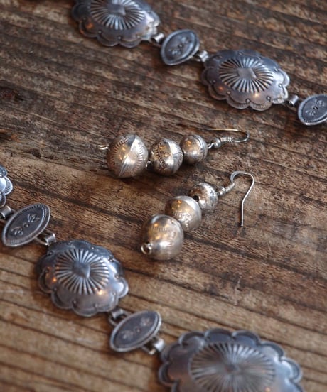 "NAVAJO" Silver Pierce