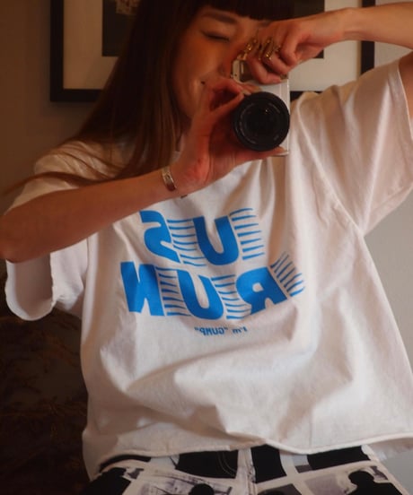 "THE DAY ON THE BAECH" Cut Off Shorts Sleeve Tee(US RUN I am GUMP)