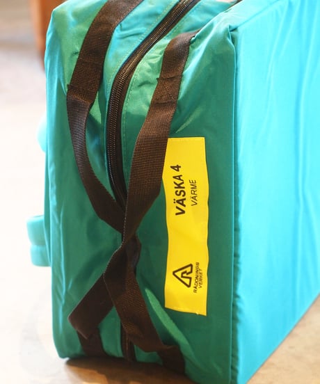 再入荷!!"SWEDEN MILITARY" Medical Bag「"FJALL RAVEN"」
