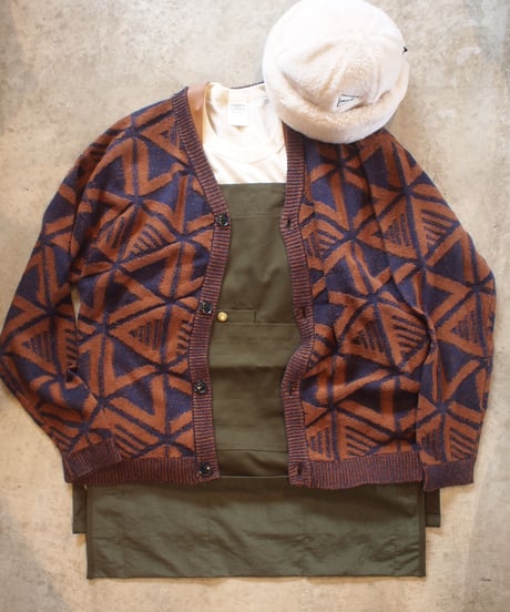 "MODEM DESIGN"  Jacquard Knit Cardigan