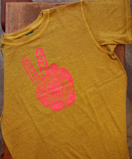 "GOOD ON" S/S Peace Tee