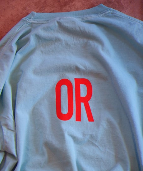 "THE DAY ON THE BEACH" Cut Off Short Sleeve Tee