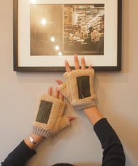 "SUBLIME"Boa Fingerless Glove