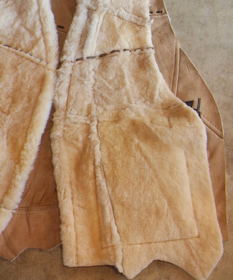 "Nasngwam"IGLOO MOUNTAIN VEST