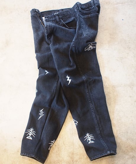 "Nasngwam" SHALAKO TAPERED PANTS[Black]