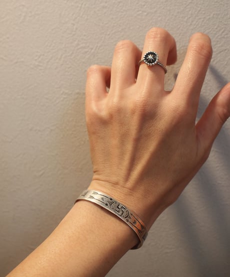 "NAVAJO" Silver Ring
