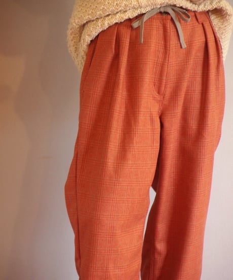 "Nasngwam"LUMBER TUCK PANTS