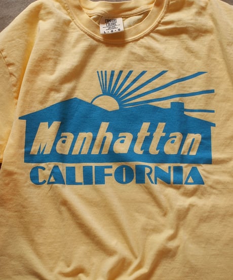 ""THE DAY ON THE BEACH" Short Sleeve Cut Off Tee