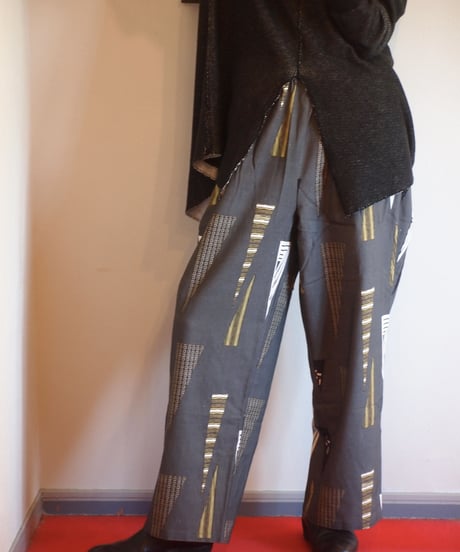 "MODEM DESIGN" Patternd Easy Pants