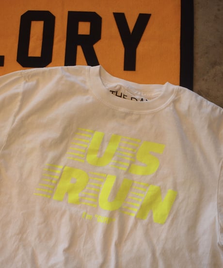 "THE DAY ON THE BAECH" Cut Off Shorts Sleeve Tee(US RUN I am GUMP)