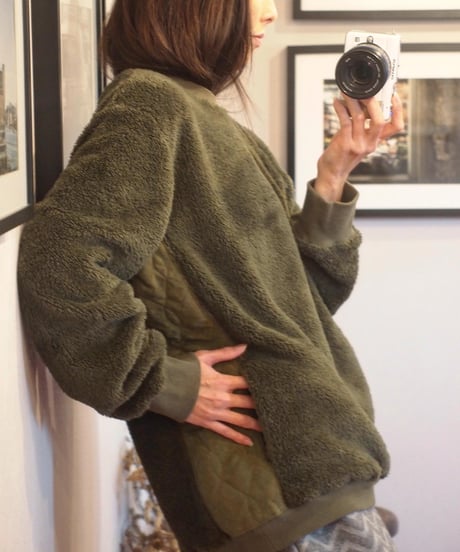 "MODEM DESIGN" Boa×Quilting Crew Neck