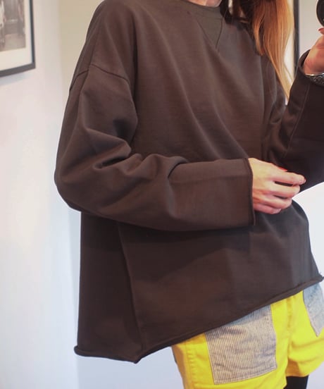 "MODEM DESIGN" Cut Off Light Sweat