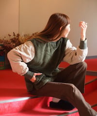 "MODEM DESIGN" Boa×Quilting Crew Neck