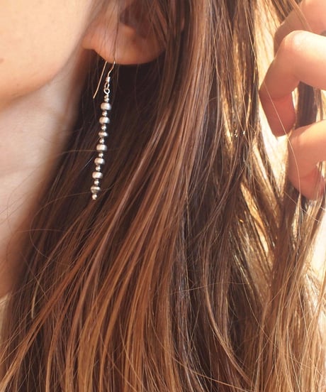 "NAVAJO" Silver Beads Pierce