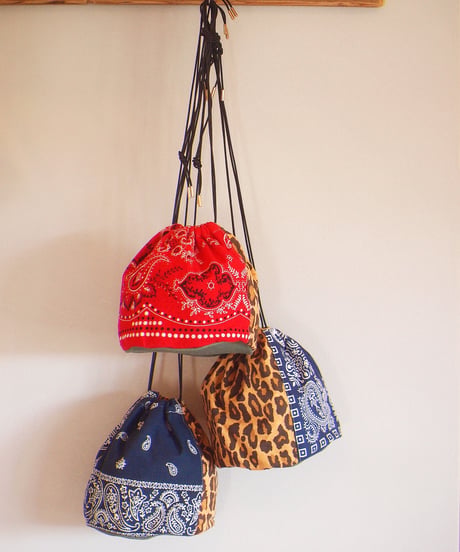 再入荷!!"KOUHEI TERRAI"Vintage Bandana巾着