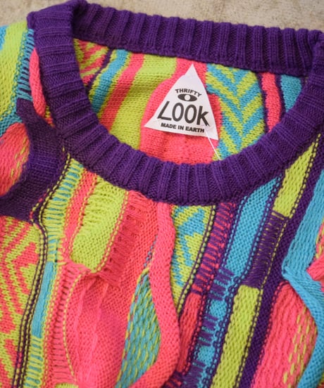 "THRIFTY LOOK" 3D Knitting B Sweater