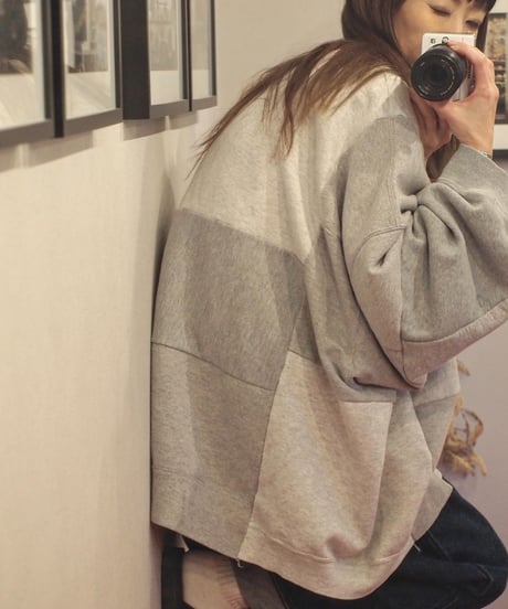 "SUNNY SIDE UP"15 Sweat