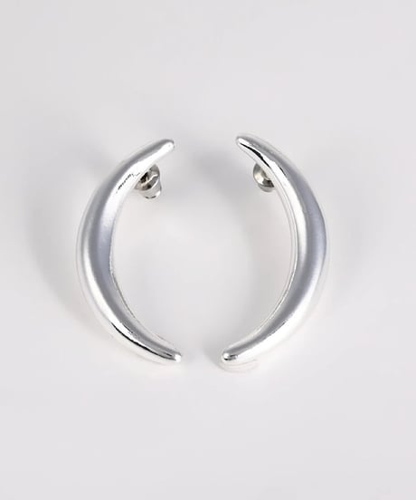 "Nothing And Others" Plump Motif Pierce