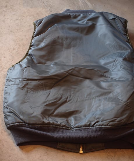 "THRIFTY LOOK"「 ROTHCO」MA-1 Black Panther Vest