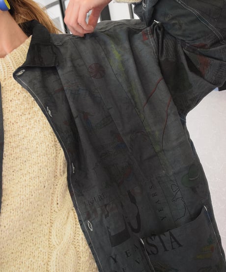 "Mr Remake man"Used Tapestry Remake Shirts[Size:3(L)]