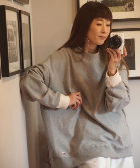 "MODEM DESING"Tow Tone Sweat