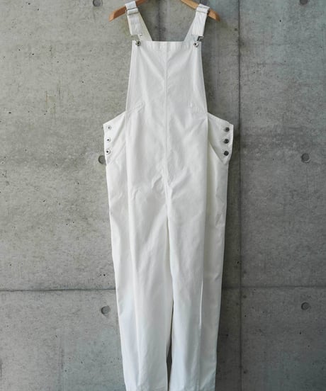 "RUMBLE RED" Center Pleats Over All