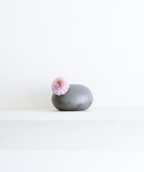 "saisai×.sue" 「ohagi」 一輪挿し