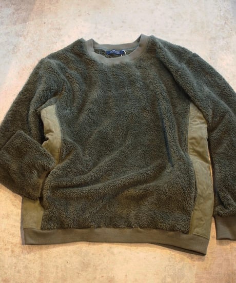 "MODEM DESIGN" Boa×Quilting Crew Neck