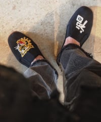 "Let's 功夫" Kung-fu Shoes