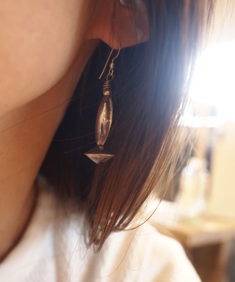"NAVAJO Jewelry" Silver pearl Pierce