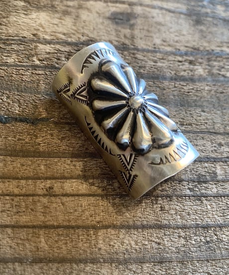 "NAVAJO Jewelry"Pony Hook